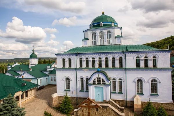 Монастырь Является Женским Монастырем Республике Молдова — стоковое фото