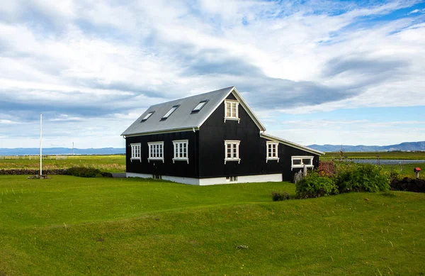 Paesaggio Pittoresco Con Natura Verde Islanda Durante Estate Immagine Con — Foto Stock