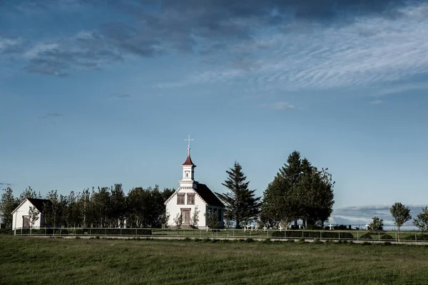 Beautiful Little Lutheran Church Icelandic Village — 图库照片