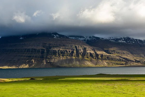 Picturesque Landscape Green Nature Iceland Summer Image Very Quiet Innocent — Photo