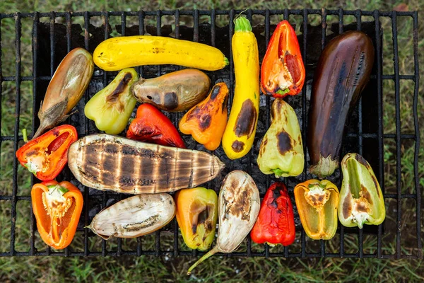 Fresh Vegetables Prepared Grill Tomatoes Sweet Peppers Eggplant Cooked — ストック写真