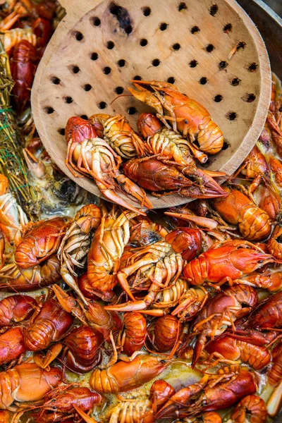 Boiled Red Crayfish Crawfish Herbs Crayfish Boiling Pot Fire — Foto de Stock