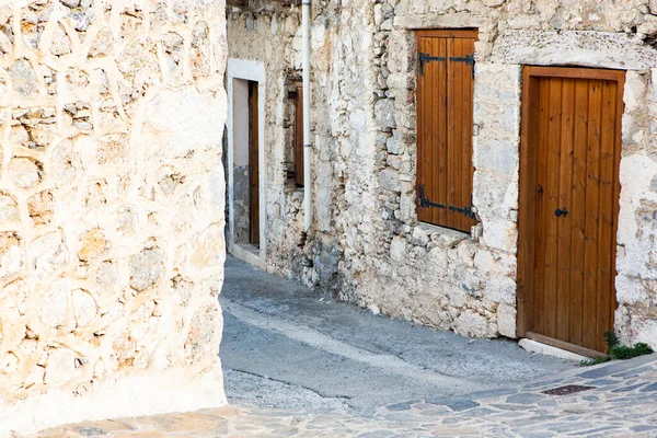 Rua Estreita Colorida Aldeia Kritsa Ilha Creta Rua Branca Bela — Fotografia de Stock