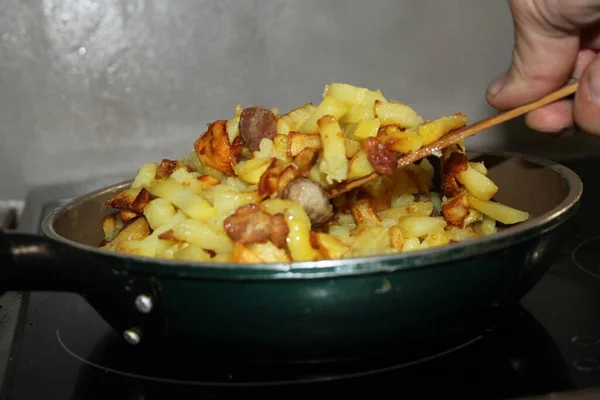 Faire Frire Les Pommes Terre Dans Une Poêle Les Retournant — Photo