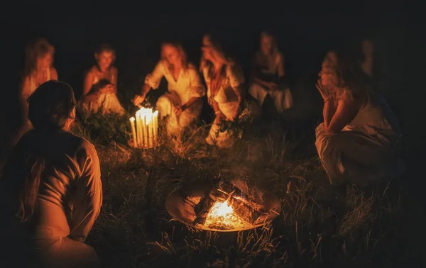 Women Night Ceremony Ceremony Space — 스톡 사진