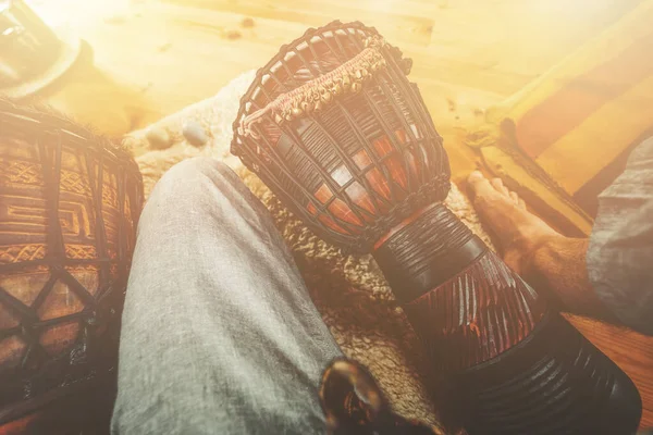 Man Playing Drum Top View — Stockfoto