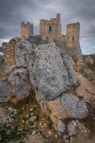 Vista Las Ruinas Del Castillo Medieval Rocca Calascio Abruzzo Italia —  Fotos de Stock