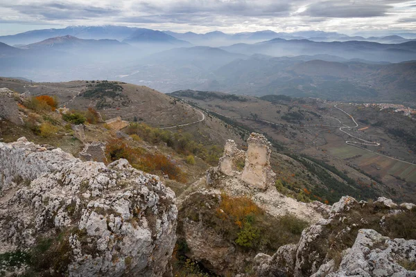 Vista Las Ruinas Del Castillo Medieval Rocca Calascio Abruzzo Italia —  Fotos de Stock