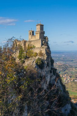 Guaita 'nın resmi ya da San Marino Cumhuriyeti' nin ilk kulesi.