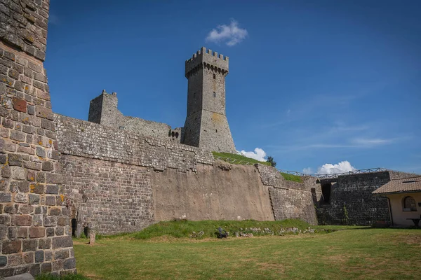 Ruïnes Van Een Middeleeuws Kasteel Radicofani Toscane Italië — Stockfoto