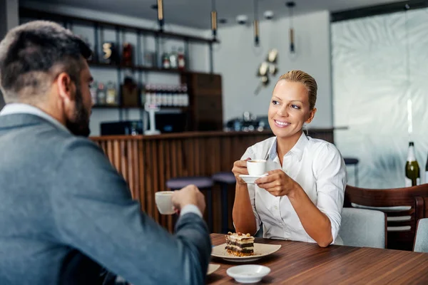 Smiling Elegant Blond Woman Sitting Cafeteria Her Spouse Having Cup — Stock Photo, Image
