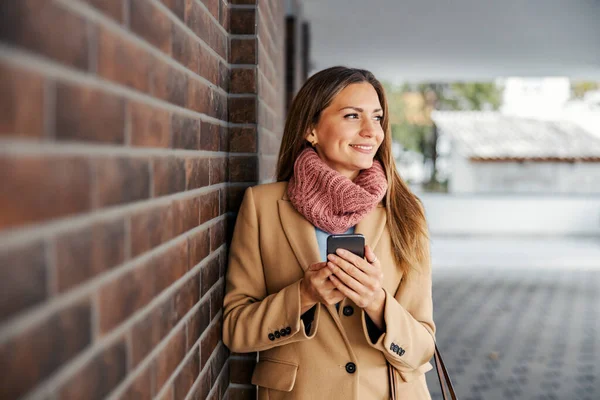 Mobile Networks Providers Happy Young Woman Coat Leaning Brick Wall — Photo