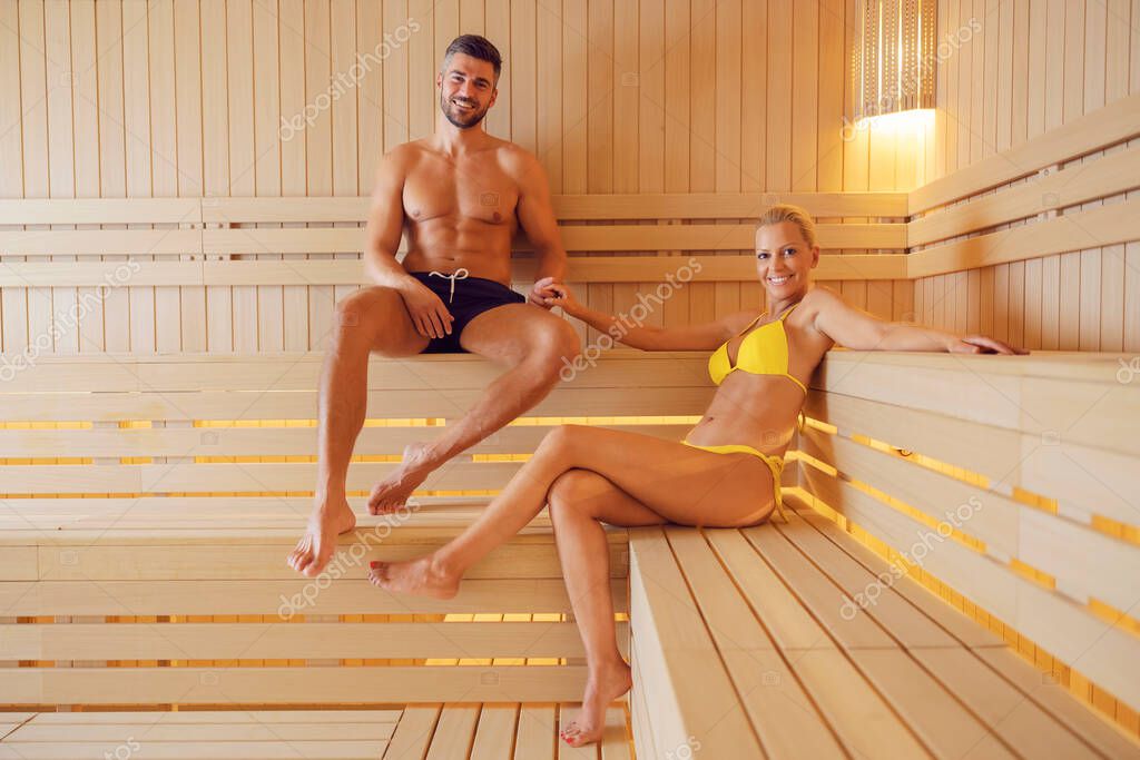 Romance Bienestar Concepto Spa Una Feliz Pareja Romántica Traje