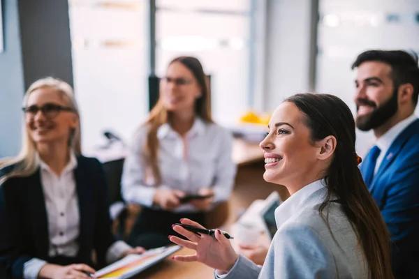 Affärsmän Som Har Möte Projekt Kontor Företag — Stockfoto