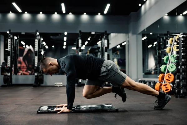 Sporty Man Does Fitness Exercises Mat Gym — Fotografie, imagine de stoc