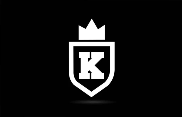 King Crown Tasarımlı Alfabesi Harfli Logo Simgesi Şirket Için Beyaz — Stok Vektör