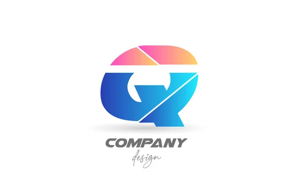 スライスしたデザインと青ピンク色のカラフルなQアルファベット文字のロゴアイコン 会社とビジネスのための創造的なテンプレート — ストックベクタ
