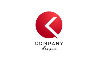 Çember dizaynlı kırmızı K alfabesi harfi simgesi. İş ve şirket için yaratıcı şablon
