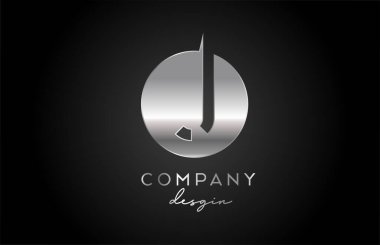 Daire dizaynlı J gümüş gri alfabe harfi simgesi. İş için metal yaratıcı şablon
