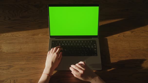 Top View Caucasian Woman Hands Scroll Laptop Computer Touchpad Chroma — Video