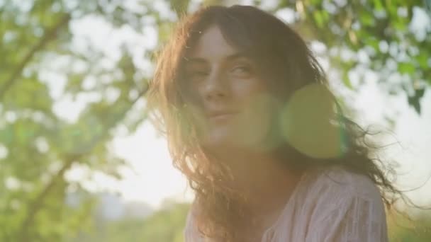 Pivoting Close Portrait Young Adult Curly Caucasian Woman Freckles Looking — Stock Video