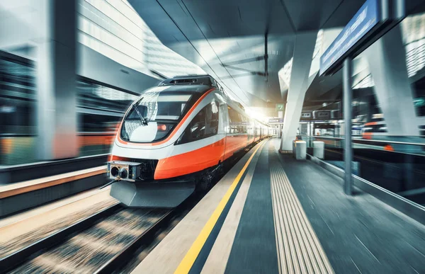 High Speed Train Motion Modern Train Station Vienna Fast Red — Stock Photo, Image
