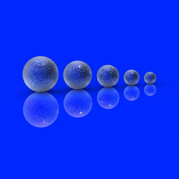 Cinco Bolas Metal Diferentes Tamaños Color Azul Sobre Fondo Azul —  Fotos de Stock