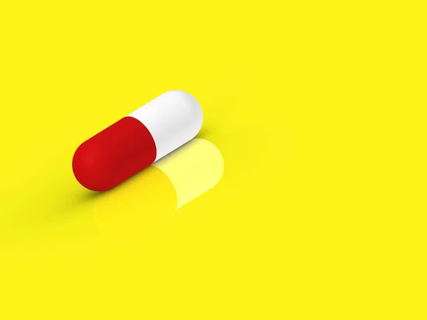 Uma Cápsula Vermelha Encontra Sobre Fundo Amarelo Com Reflexão Medicação — Fotografia de Stock