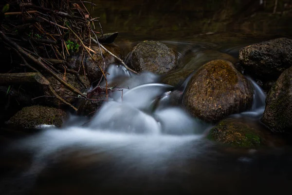 Piękny Górski Potok Krajobraz Natury — Zdjęcie stockowe