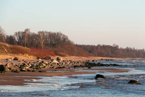 Pemandangan Indah Pantai Laut Saat Matahari Terbenam — Stok Foto