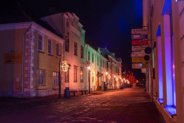 Şehrin gece manzarası