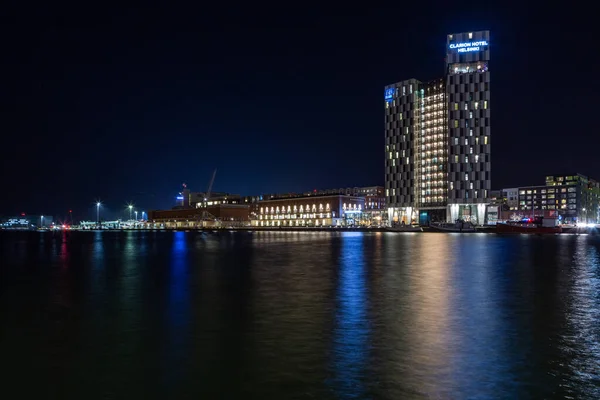 Edificio Moderno Notte Strade Della Città — Foto Stock