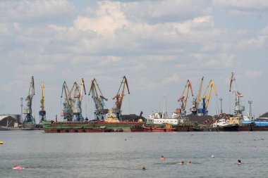 Liman kenti Berdyansk Ukrayna yakınlarındaki merkez plaj
