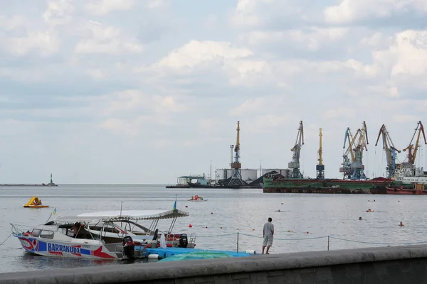 Liman kenti Berdyansk Ukrayna yakınlarındaki merkez plaj
