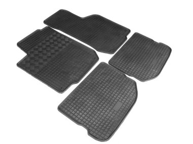 Arabada lastik paspaslar var.