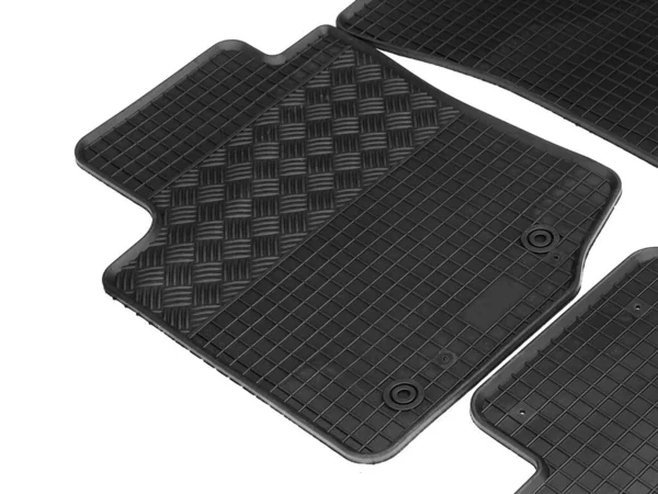 Arabada lastik paspaslar var.