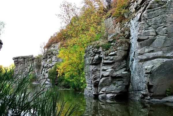Каньон Буках Осенний Речной Камень Украина — стоковое фото