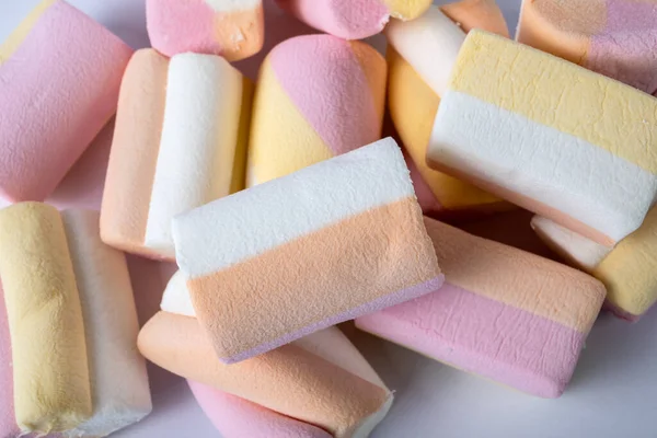 Stack of colored marshmallow. Sweets and delicacies for the holidays — Stock Photo, Image
