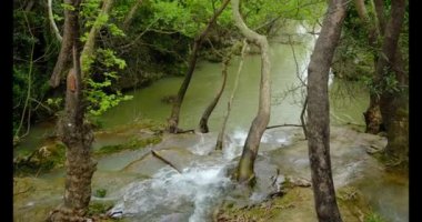 Türkiye 'nin Antalya kentinde şelale