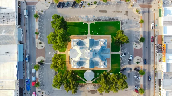 Vertical air view of Historic Hood County Courthouse at Downtown Square Granbury, Texas, USA — стокове фото