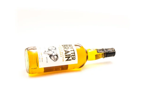 Dallas Usa Apr 2022 Skatterbrain Mogyoróvaj Whiskey Üveg Vízszintes Oldalnézete — Stock Fotó