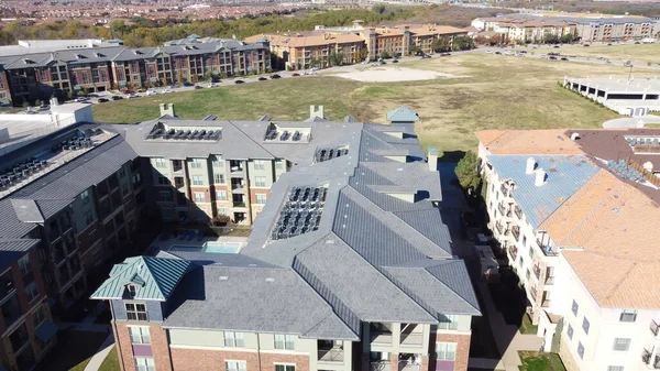 Dallas Teksas Taki Yeni Bir Otel Kompleksinin Çatısında Havalandırma Isıtma — Stok fotoğraf