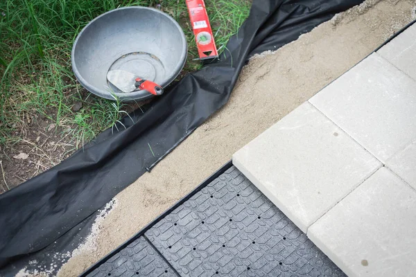 Diy Sidewalk Project Trowel Level Weed Barrier Leveling Paver Sand — Stock Photo, Image