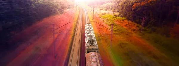 Amanhecer Sobre Floresta Através Qual Linha Ferroviária Corre Maravilhoso Verão — Fotografia de Stock