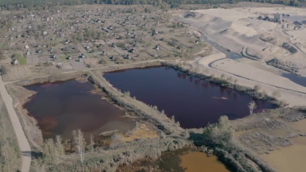 Release of harmful toxins into water. damage to the environment. Top view. — Stock Video