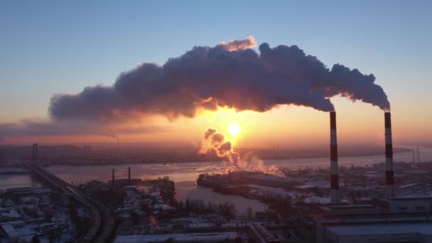 Greenhouse Gas Emissions Pollution Factories Dirty Air City Negative Impact — Stok video