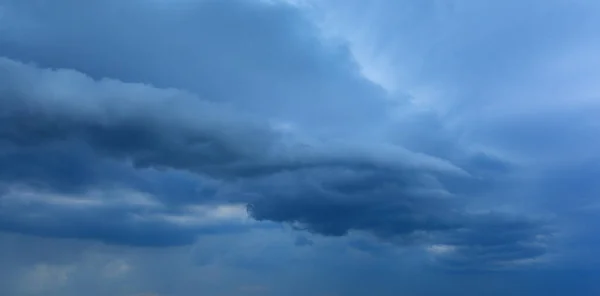 Nubes Fuertes Tormenta Lluvia Empeoramiento Del Clima Fondo Natural Abstracto —  Fotos de Stock