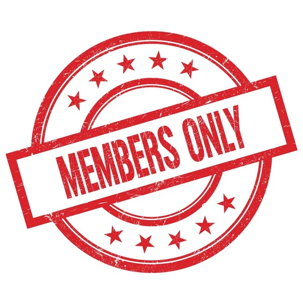 Üyeler sadece kırmızı yuvarlak plastik damga ile yazılmış metinler.