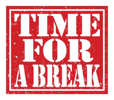 Kırılma zamanı, kırmızı pul üzerine yazılmış kelimeler.