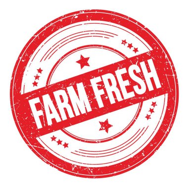 Kırmızı yuvarlak grungy desen damgası üzerine FARM FRESH metin.